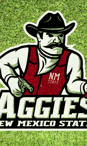 CFB AM: New Mexico State's team horse takes out girl on field